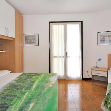 Villaggio Tivoli-9 By Interhome * ביביונה
