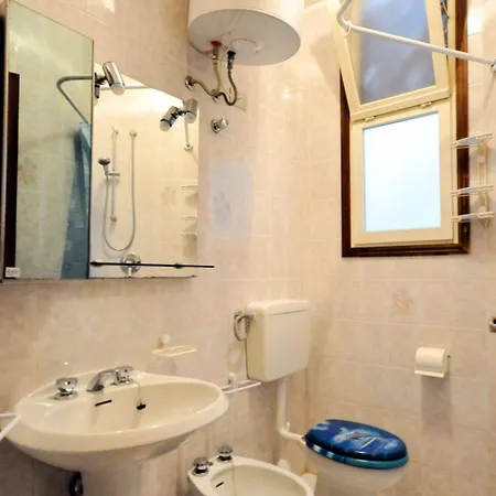 Villaggio Tivoli-9 By Interhome